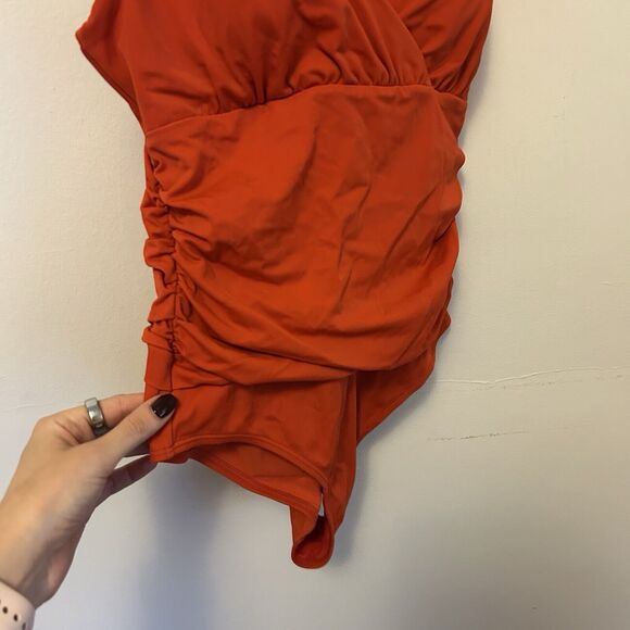 Boden Levanzo Ruched Halter Swimsuit Bathing Suit 8 Red Vacation Beach Classic - Picture 2 of 7